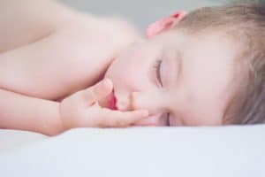 nudności i wymioty u noworodków i dzieci
